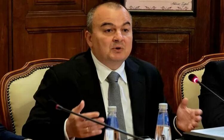 Следващият фокус на засилените проверки ще е вносът на готови млечни продукти, обяви земеделският министър Пламен Абровски.