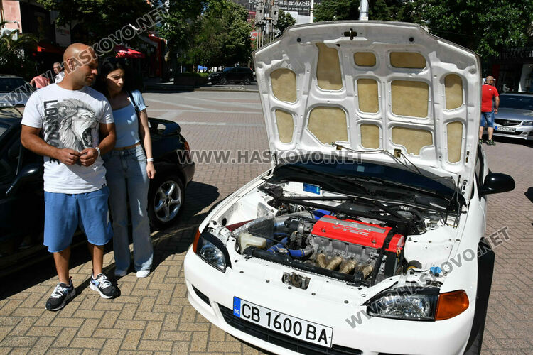Хасково събра фенове на Honda за националната автомобилна среща