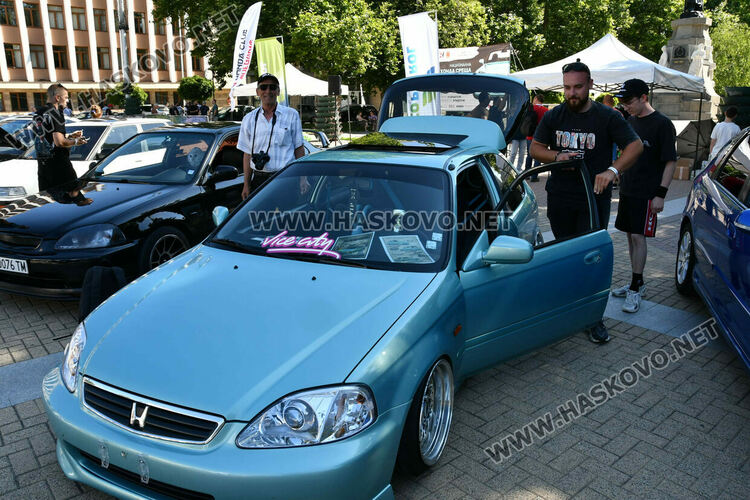 Хасково събра фенове на Honda за националната автомобилна среща