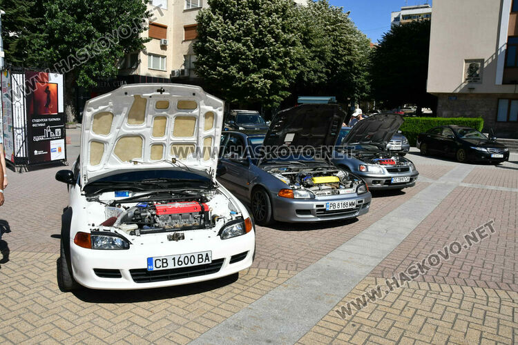 Хасково събра фенове на Honda за националната автомобилна среща
