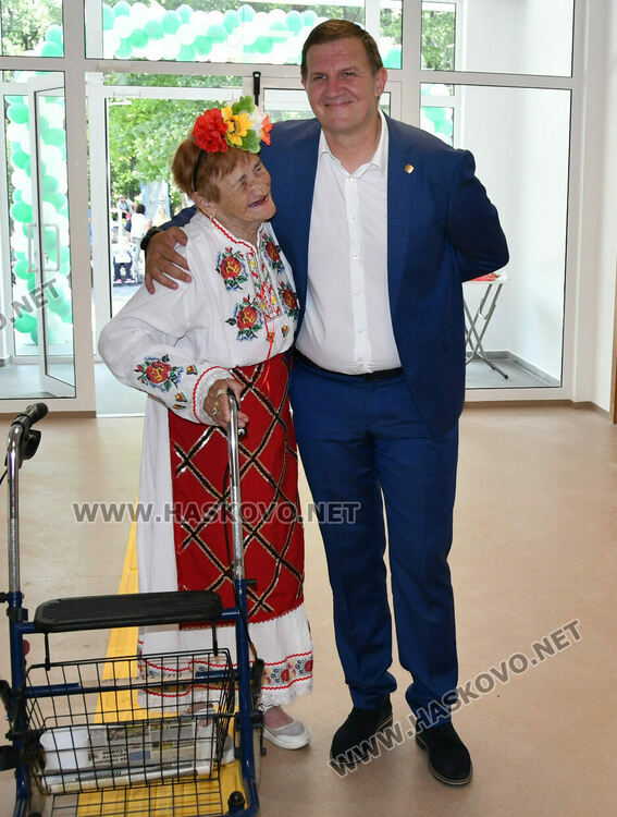 Откриха новия Дом за стари хора в &bdquo;Кенана&ldquo;