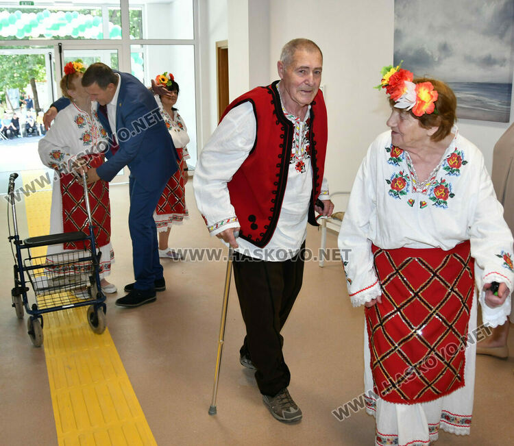 Откриха новия Дом за стари хора в &bdquo;Кенана&ldquo;
