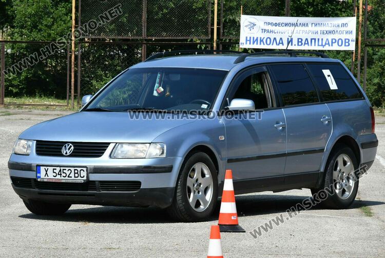 18 шофьори от цялата страна участваха в състезание по майсторско управление на автомобил в Хасково