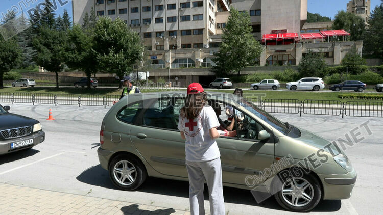Пътна полиция, общинска администрация и БЧК  с поредица от инициативи за безопасността на движението в Смолян / Галерия/