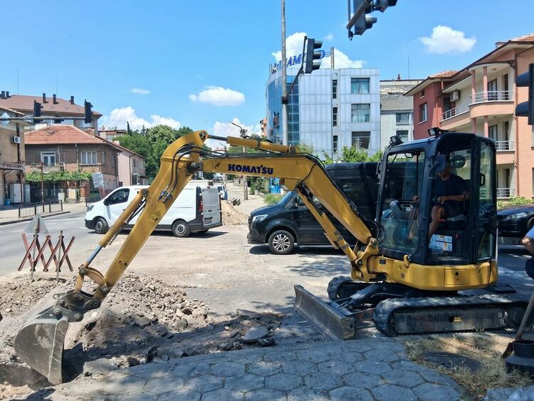ВиК-Хасково: Очаква се тази вечер да бъде пусната вода по новата временна връзка