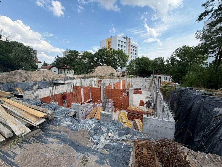 Напредва строителството на новия център по изкуствата в ПМГ&nbsp;&ndash; Хасково