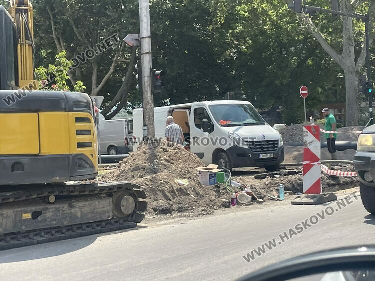 Хасковски шофьори настояват за по-добра регулация на движението край &bdquo;Илинден&ldquo;