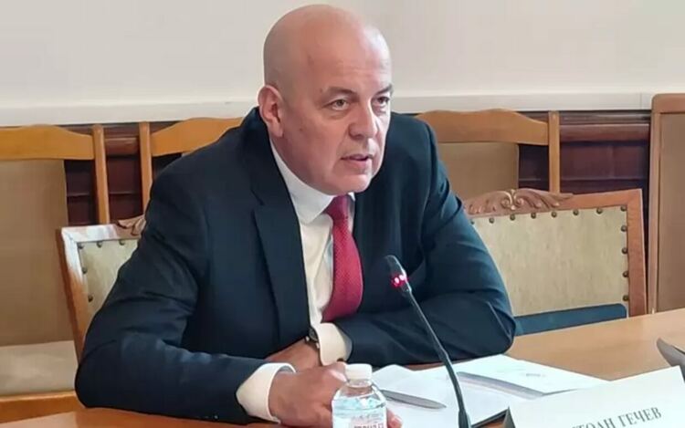 Новият стар шеф на разузнаването Антоан Гечев