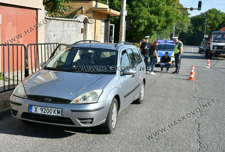 Пешеходка загина при удар от кола в Хасково