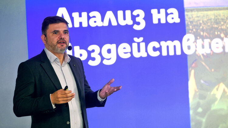 Лъчезар Богданов