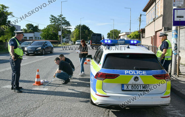 Пешеходка загина при удар от кола в Хасково