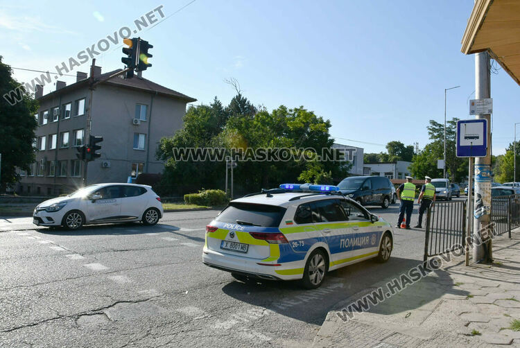 Пешеходка загина при удар от кола в Хасково