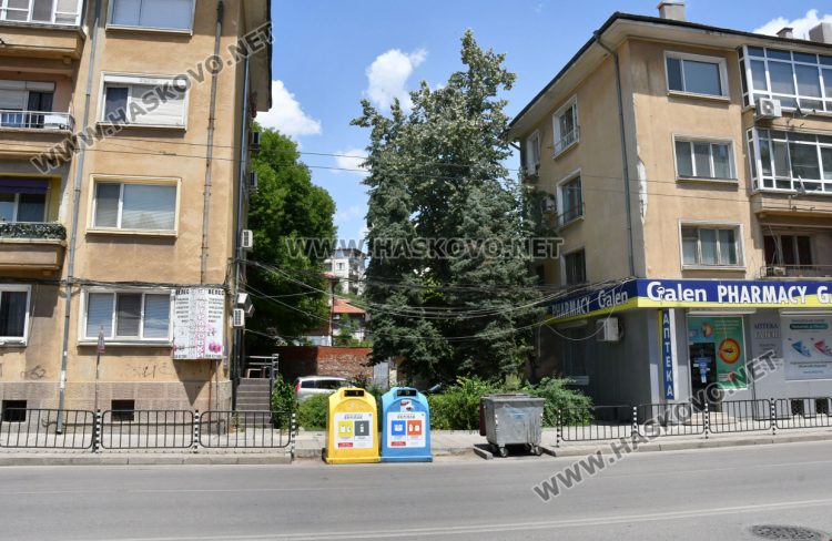 Липсващи и препълнени контейнери за смет създават проблем в Хасково