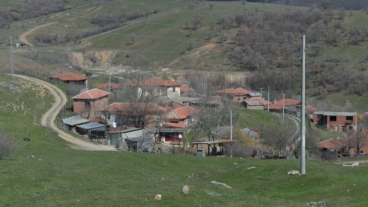 село Сърница