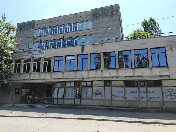 УНСС-Хасково: Рекорден бал за прием в страната 