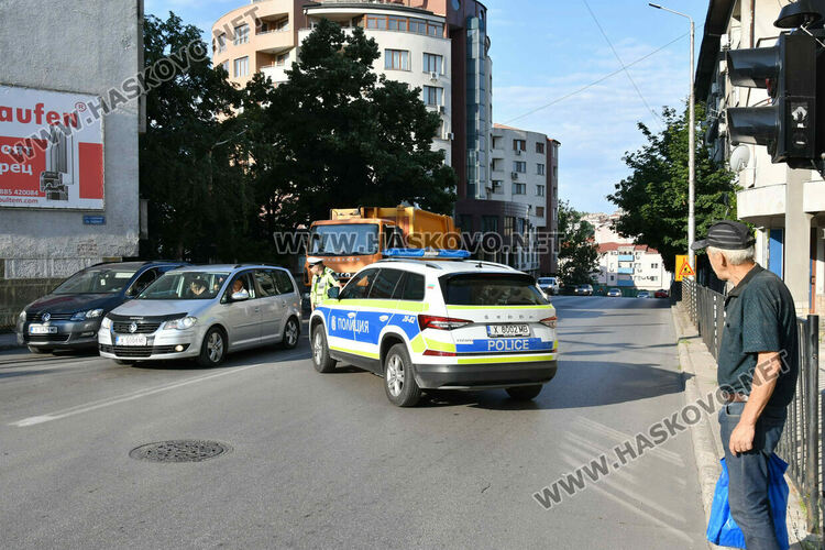 Водач на такси загина зад волана 