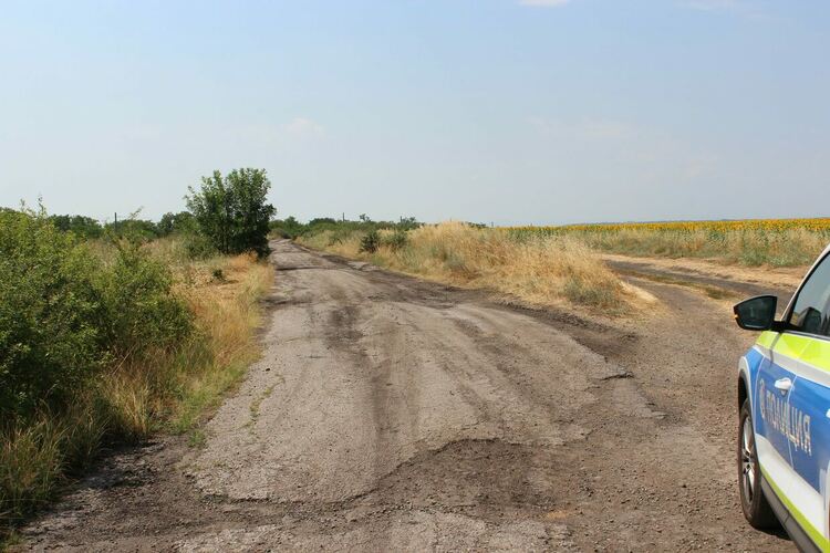 Областната управа констатира опасни общински пътища в Димитровградско - искат ограничения на скоростта до извършване на ремонт