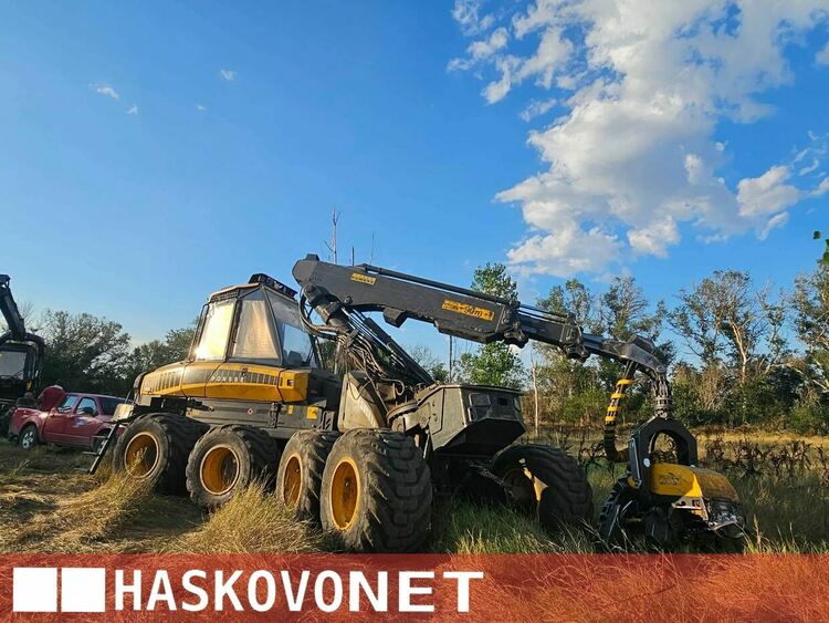 Пожарът край Рогозиново погълна между 50 и 100 дка сечище с дървен материал