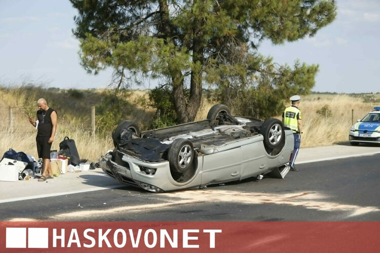 Спукана гума прати автомобил в насрещното на АМ &bdquo;Марица&ldquo;