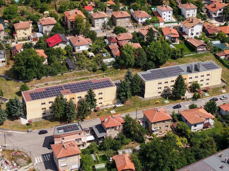 Община Радомир спечели финансиране за два нови проекта за енергийна ефективност на обществени сгради