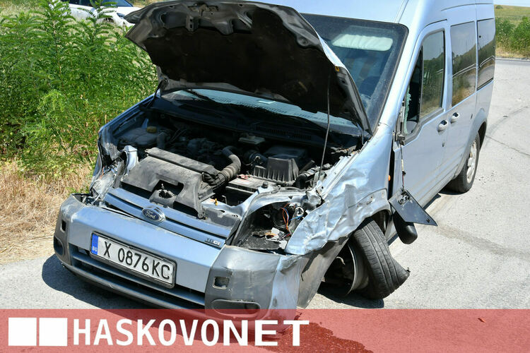 Четири автомобила катастрофираха край Хасково