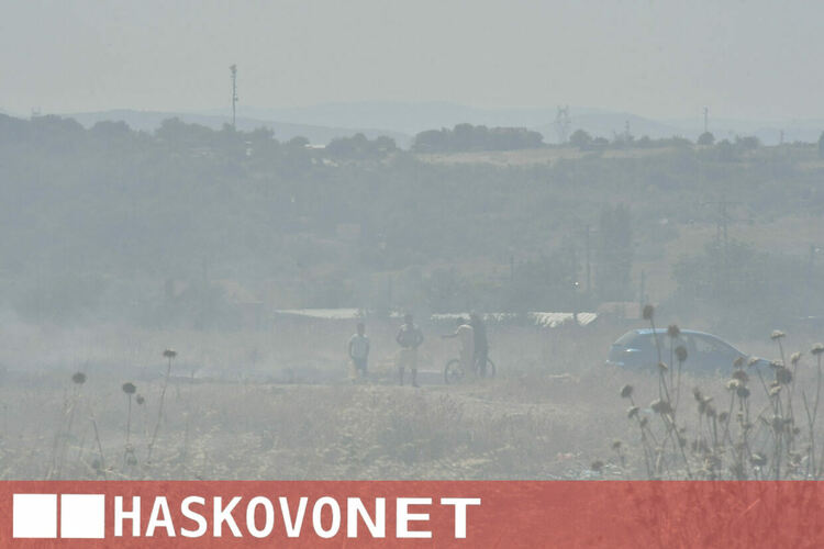 Пожар избухна в нерегламентираното сметище край &bdquo;Ерозия&ldquo;