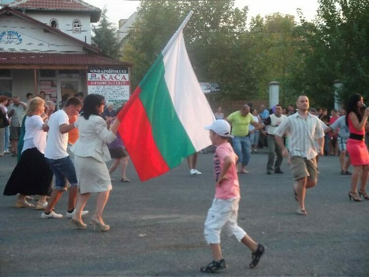Почитаме Богородица с голям събор в кв.&ldquo;Гледка&ldquo; в Кърджали