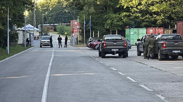 Бедствено положение край &bdquo;ЕМКО&ldquo; &ndash; разследват взривовете, военни проверяват района