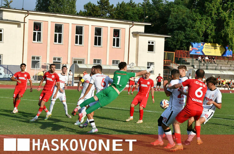 &bdquo;Хасково&ldquo; и &bdquo;розите&ldquo; не се победиха