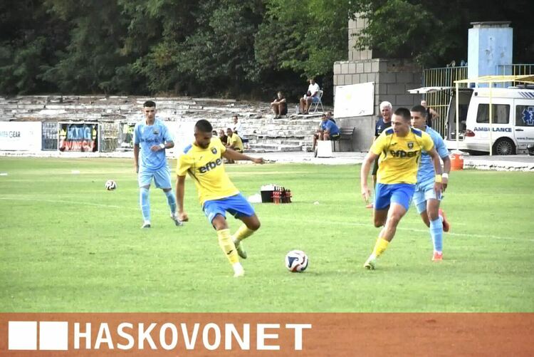 &bdquo;Димитровград&ldquo; с тежко гостуване на новака &bdquo;Крумовград&ldquo;