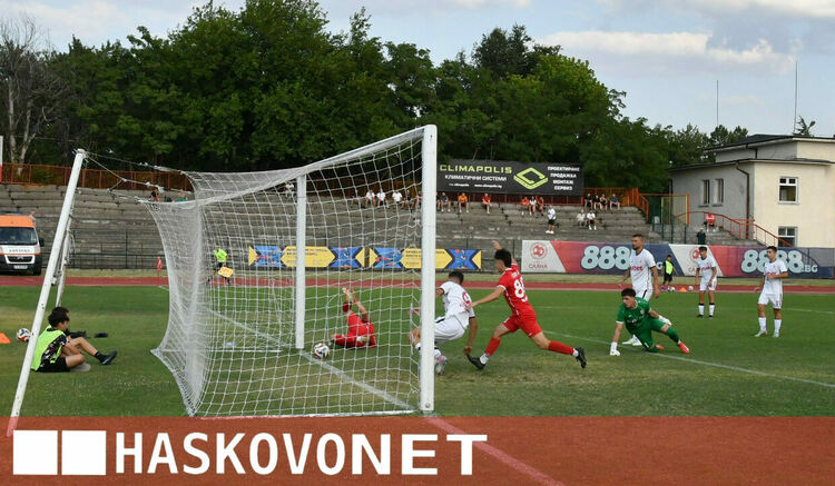 &bdquo;Хасково&ldquo; и &bdquo;розите&ldquo; не се победиха