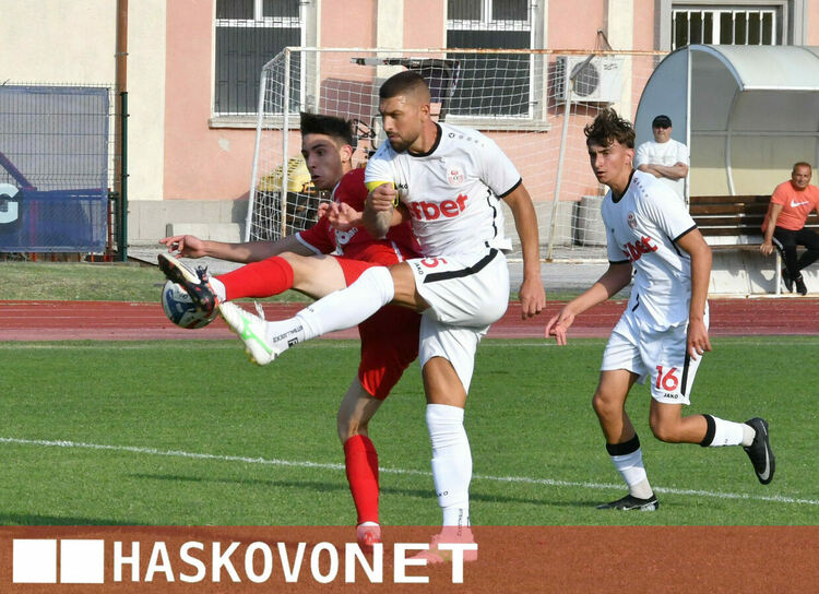 &bdquo;Хасково&ldquo; и &bdquo;розите&ldquo; не се победиха