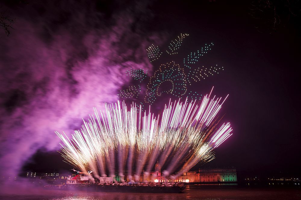 В Берлин нямаше заря пред Брандербургската врата, нито масови празненства, в които да се включат стотици хиляди хора.