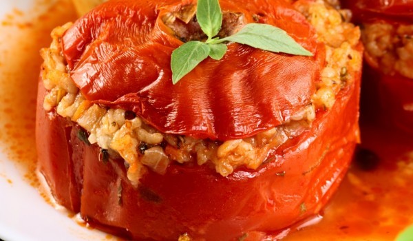 Пълнени домати с ориз по италиански