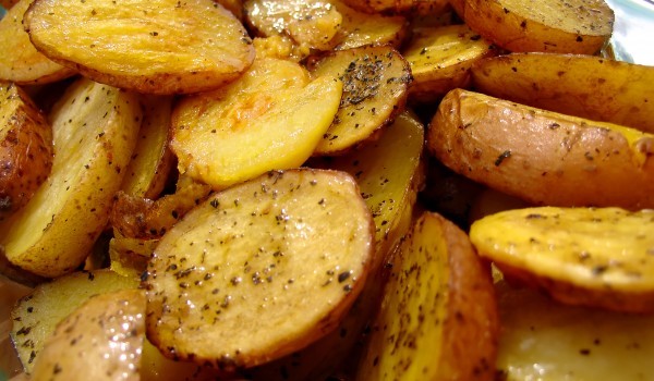 Надупени картофи