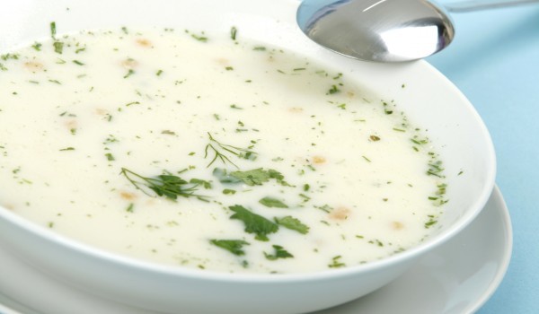 Студена супа с краставици
