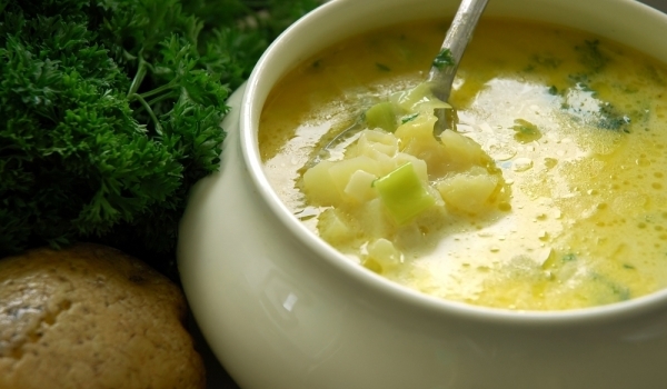 Картофена супа с маруля